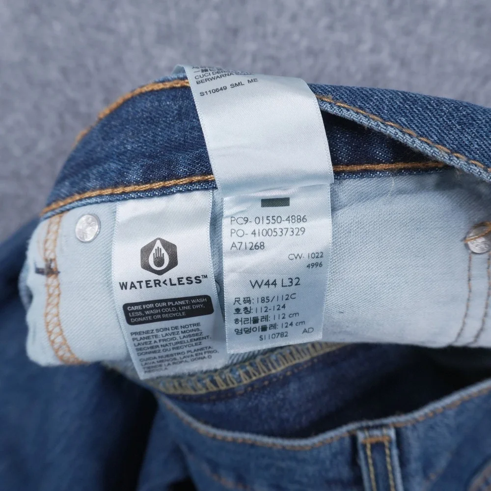 Levis levi 550